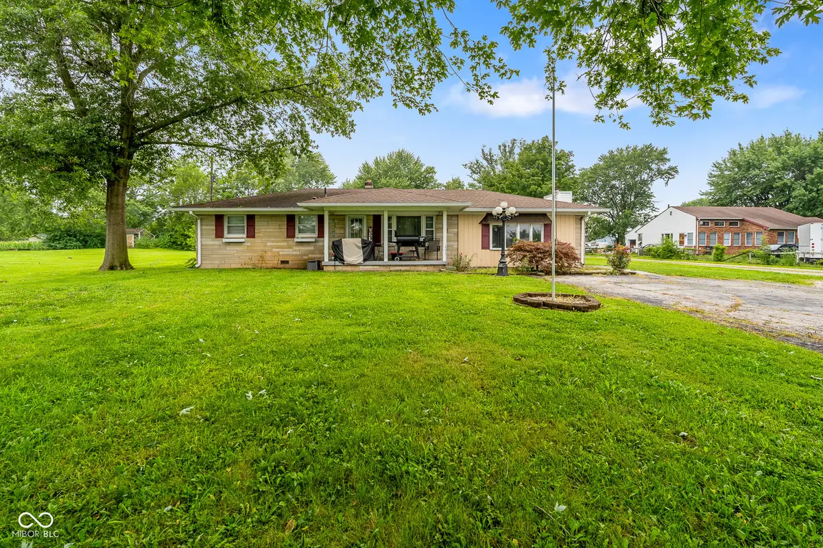 6566 N Us Highway 31, Whiteland, IN 46184 - #1
