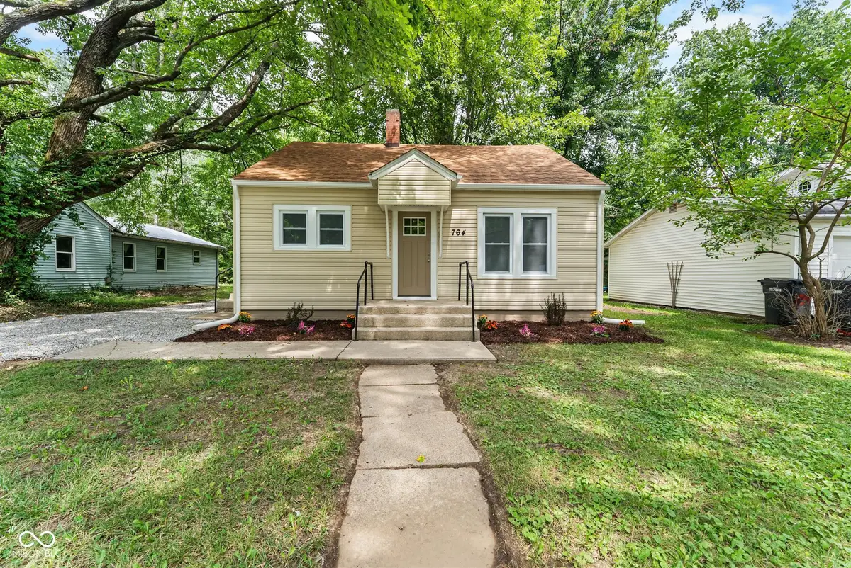764 W Bellevue Avenue, Scottsburg, IN 47170 - #1