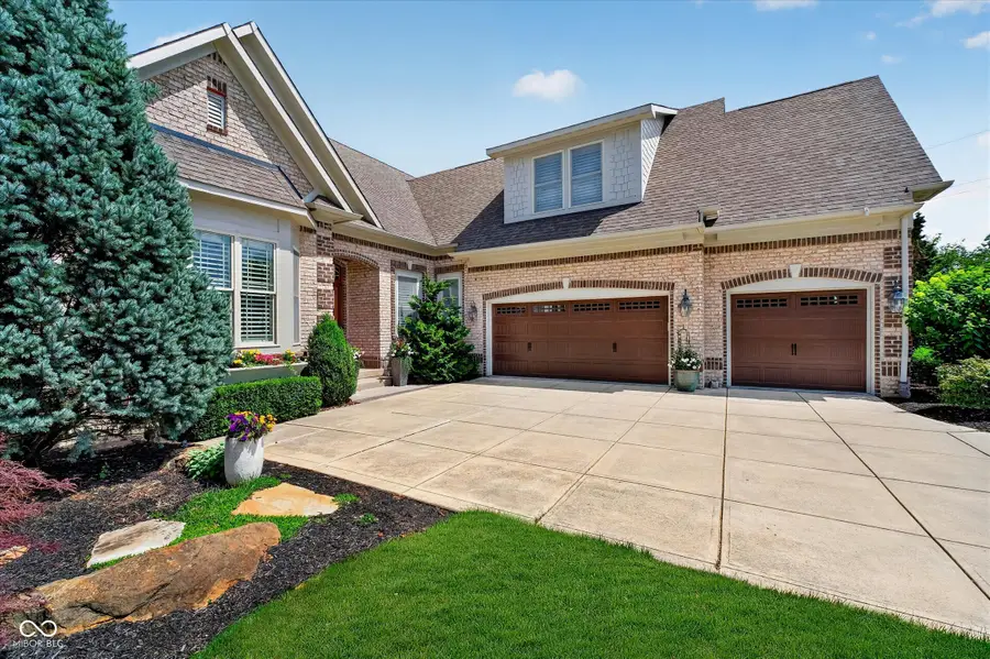 15752 Hawks Way, Carmel, IN 46033 - #3