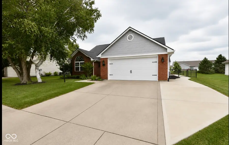 617 E Quail Ridge Drive, Westfield, IN 46074 - #3