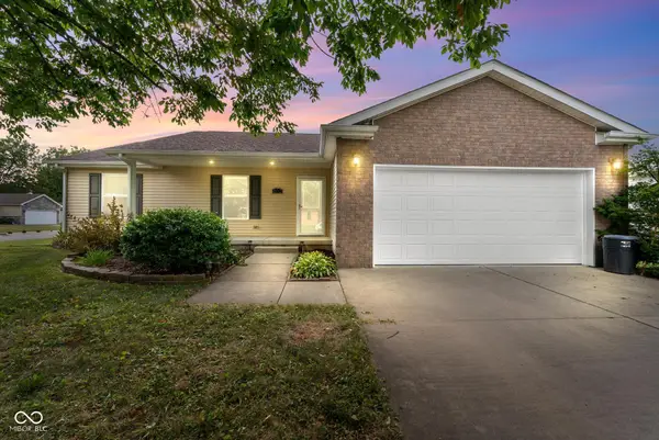 802 Allendale Drive, Seymour, IN 47274