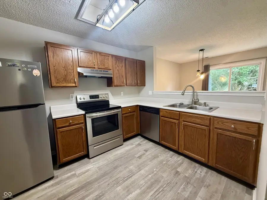 4483 Connaught East D, Plainfield, IN 46168 - #3