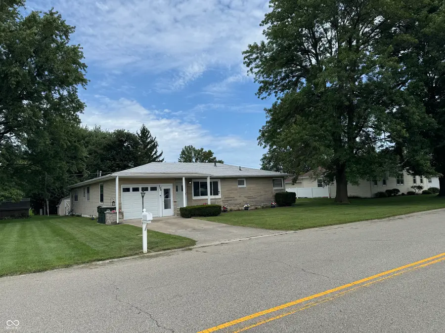 206 E 5th Street, Greensburg, IN 47240 - #2
