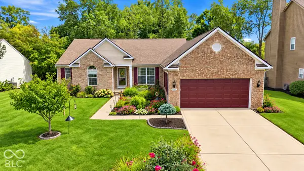 11417 Rainbow Falls Lane, Fishers, IN 46037