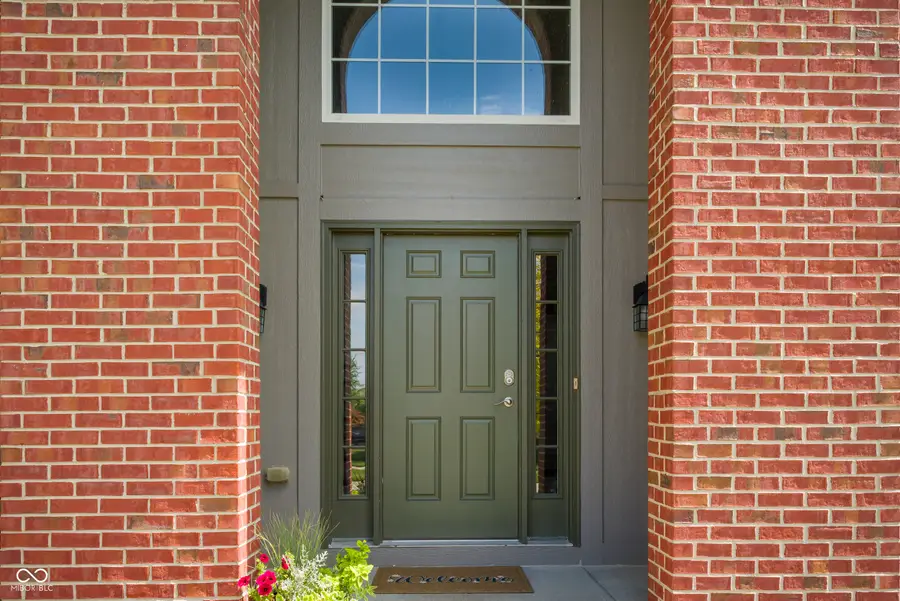 4737 Pebblepointe, Zionsville, IN 46077 - #2