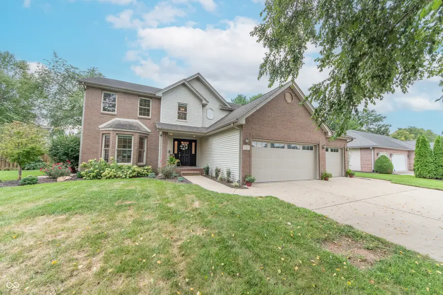 941 Peregrine Drive, Columbus, IN 47203 - #2