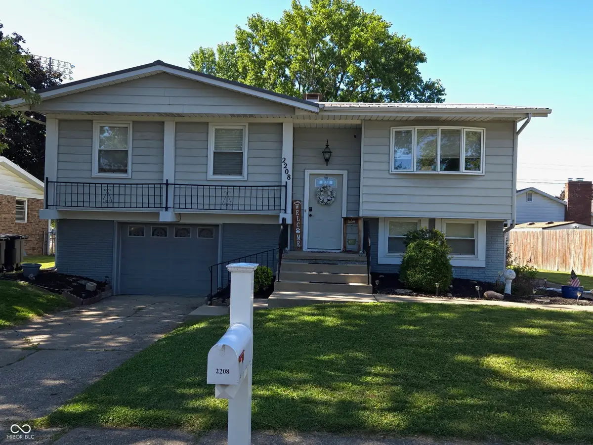 2208 S Earl Avenue, Lafayette, IN 47905 - #1
