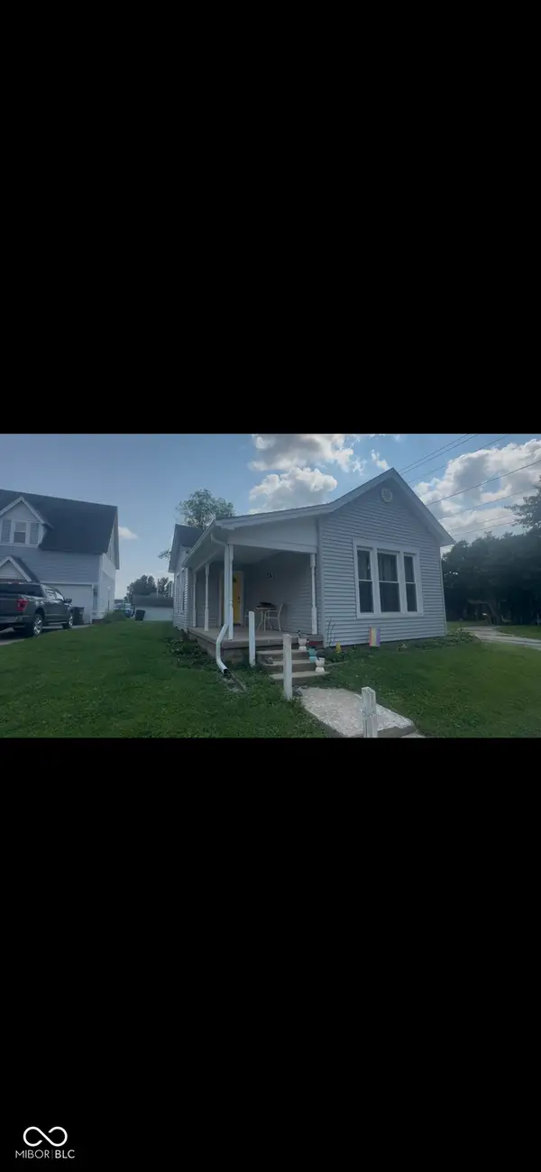 113 W Taylor, Ladoga, IN 47954