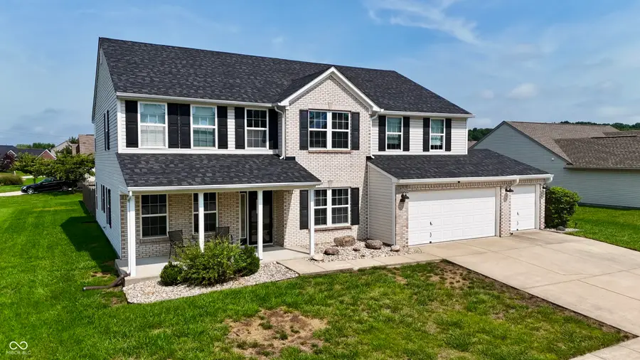 8330 Balmoral Lane, Avon, IN 46123 - #2