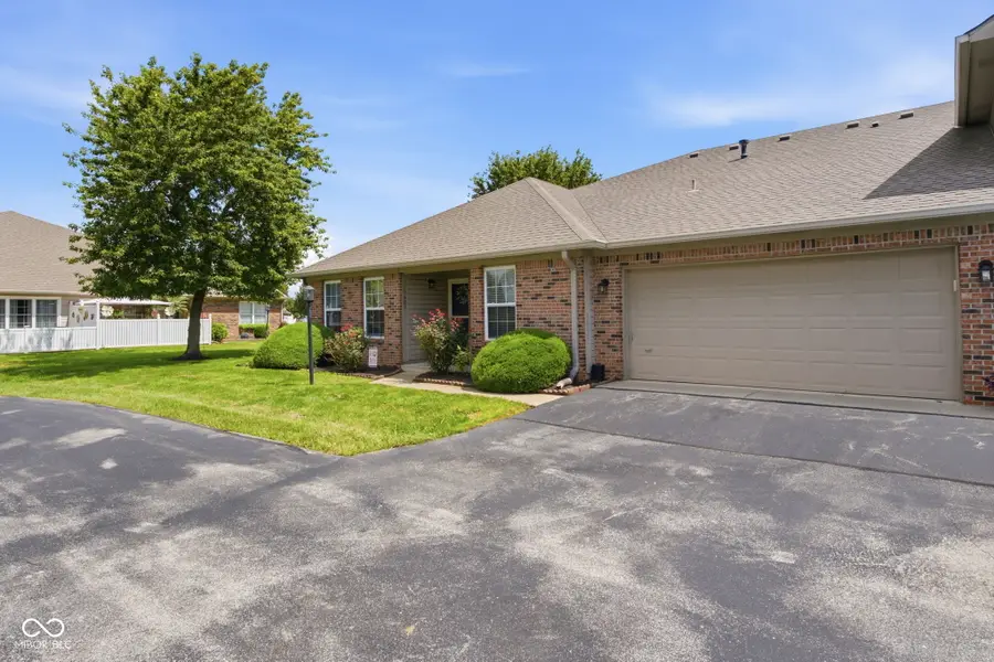 5405 Allero Drive, Indianapolis, IN 46237 - #2