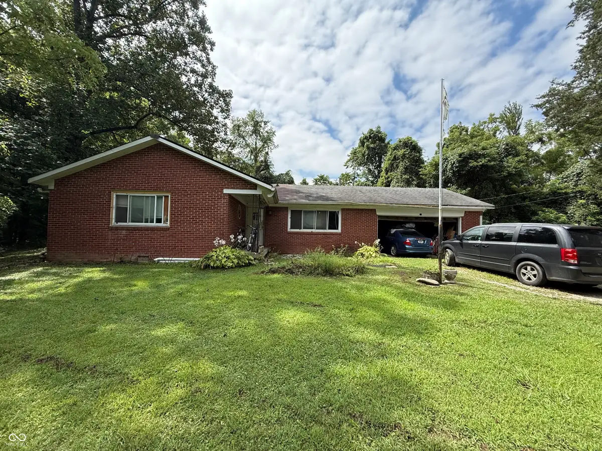 5684 Paradise, Martinsville, IN 46151 - #1