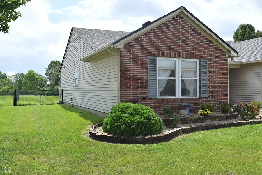 1727 Brookview Drive, Brownsburg, IN 46112 - #2