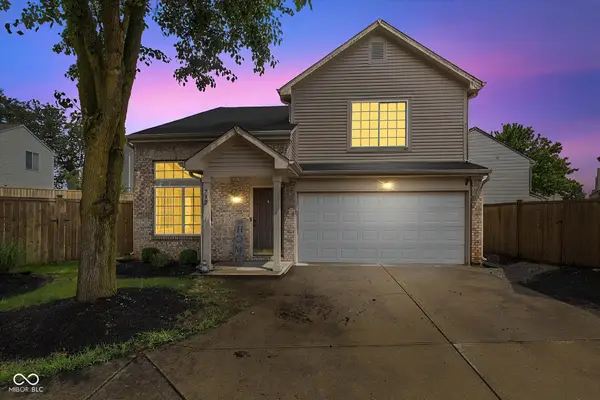 732 Cembra Drive, Greenwood, IN 46143