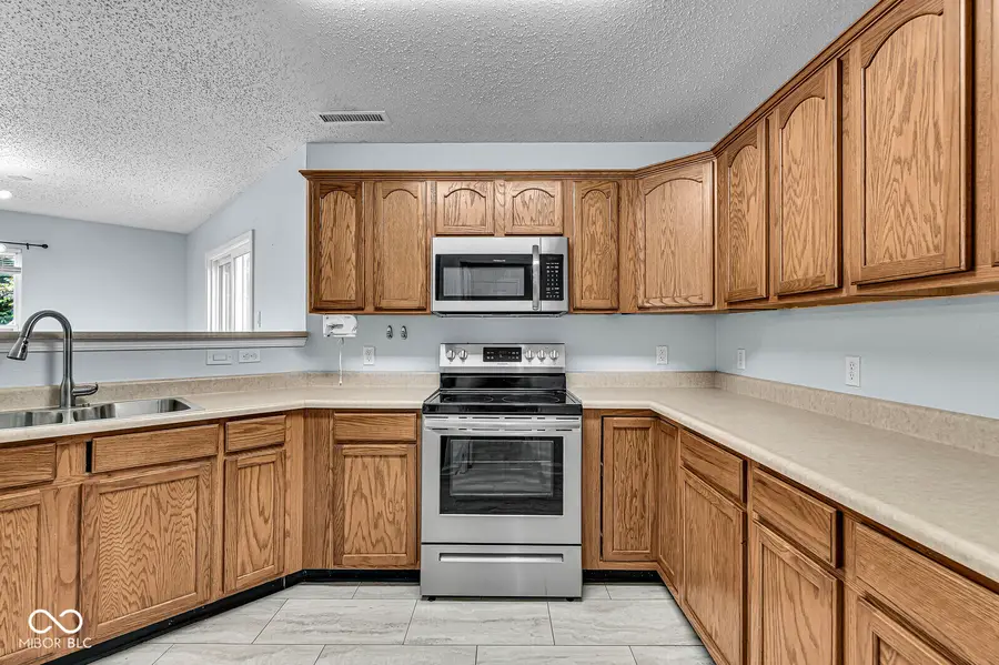12601 Loyalty Drive, Fishers, IN 46037 - #2