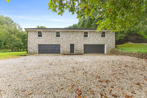 7921 N Fox Hollow Road, Bloomington, IN 47408