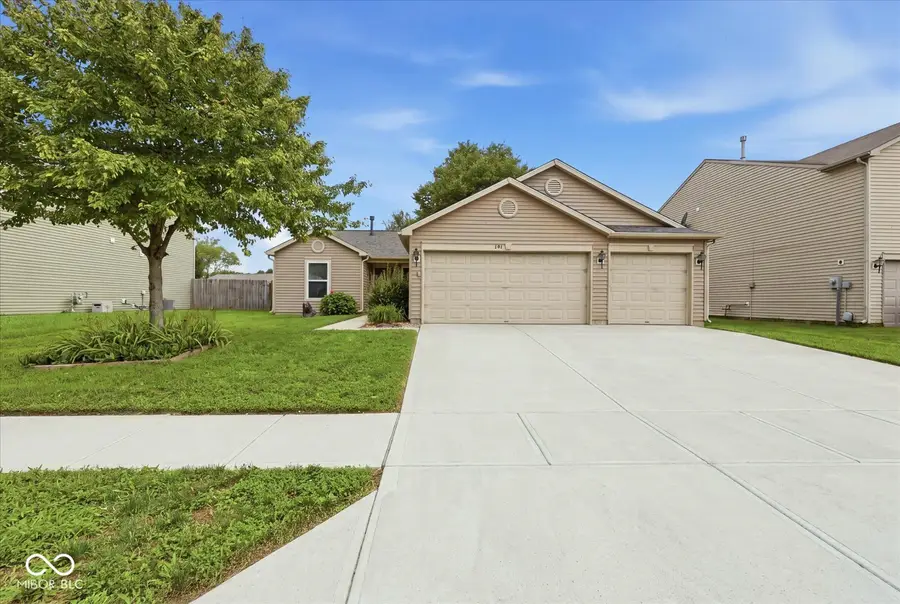 707 Westpointe Drive, Shelbyville, IN 46176 - #2