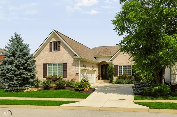 15153 Kampen Circle, Carmel, IN 46033