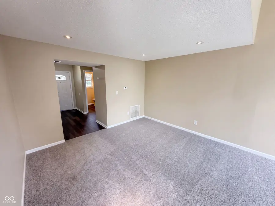 11307 Narrowleaf Drive, Indianapolis, IN 46235 - #3