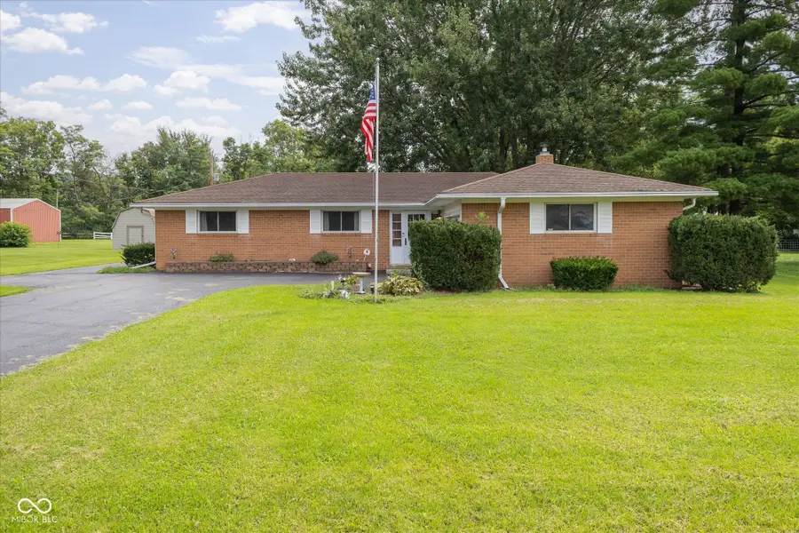 3575 N County Road 950 E, Brownsburg, IN 46112 - #2