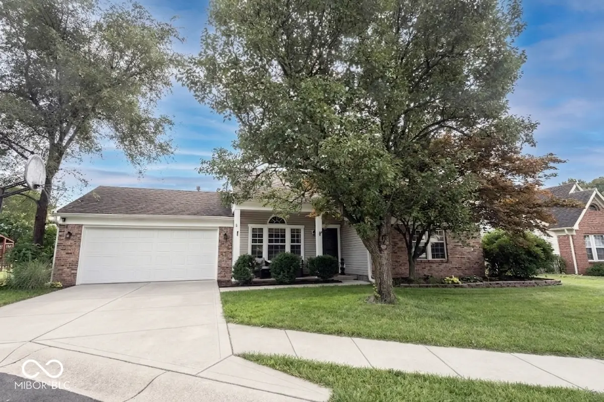 11131 Settlers Court, Fishers, IN 46038 - #1