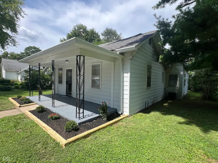 118 E Fletcher Street, Morristown, IN 46161 - #2