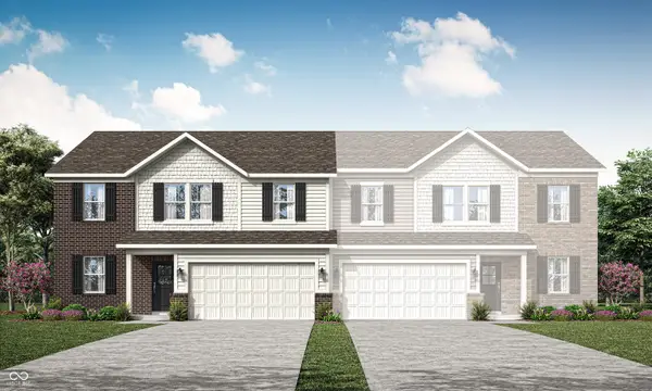 1646 Woods Edge Drive, Greenwood, IN 46143