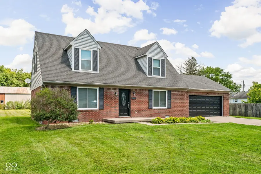 202 Levi Street, Lizton, IN 46149 - #2
