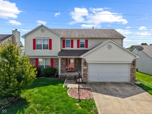 905 Lionshead Lane, Greenwood, IN 46143