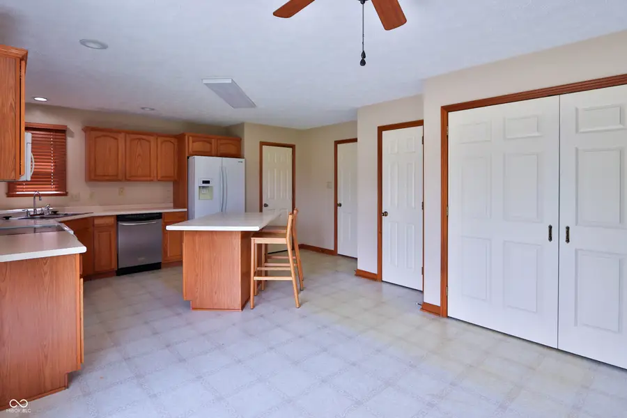 12875 John Charles N, Camby, IN 46113 - #3