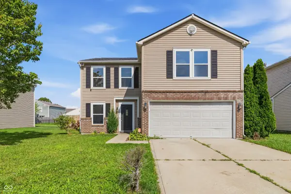 3223 Black Forest Lane, Indianapolis, IN 46239