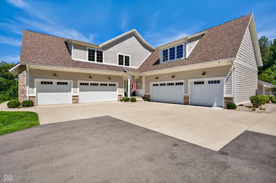 3823 Buckley Court, Columbus, IN 47203 - #3