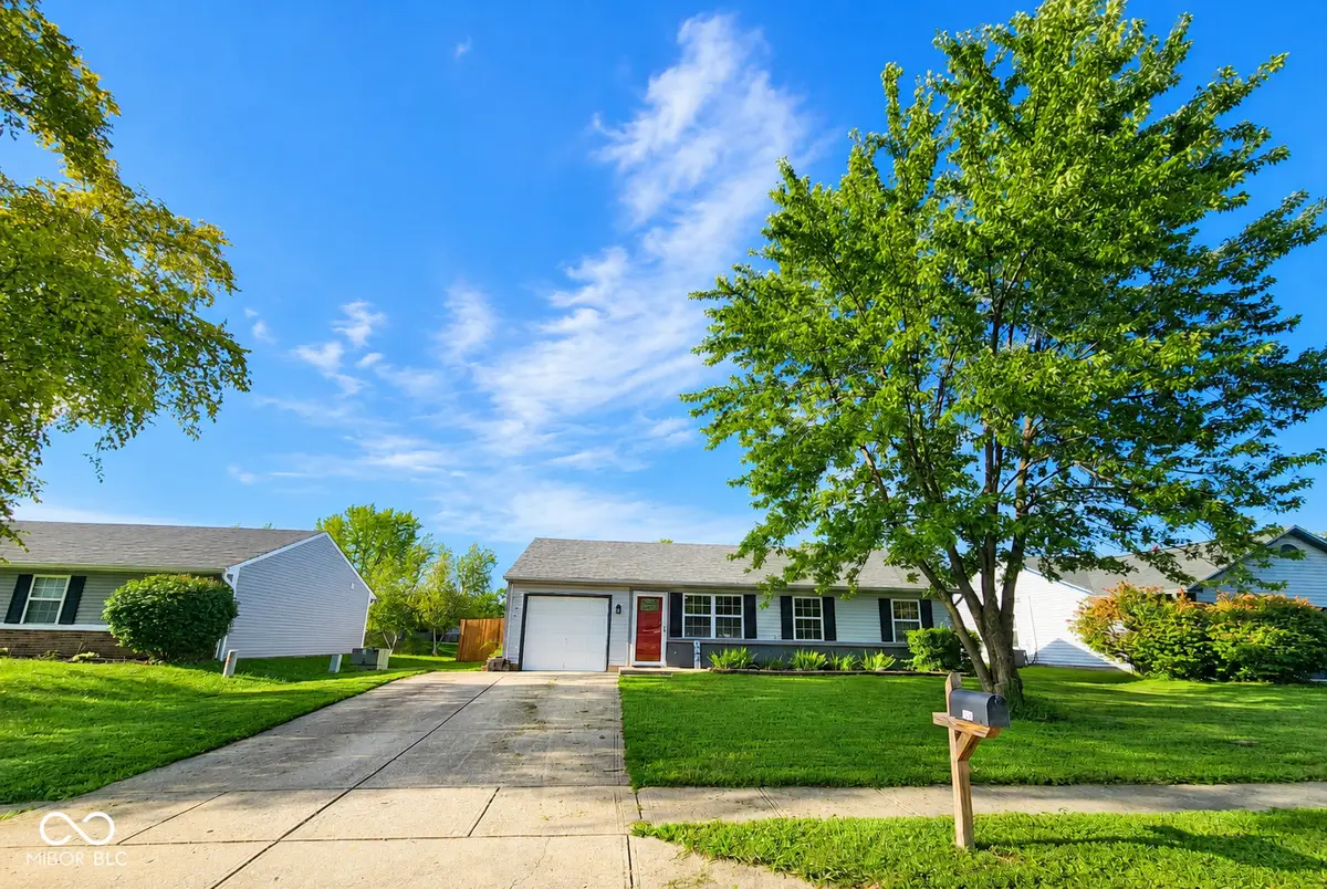 134 Meadow Creek South Drive, Whiteland, IN 46184 - #1