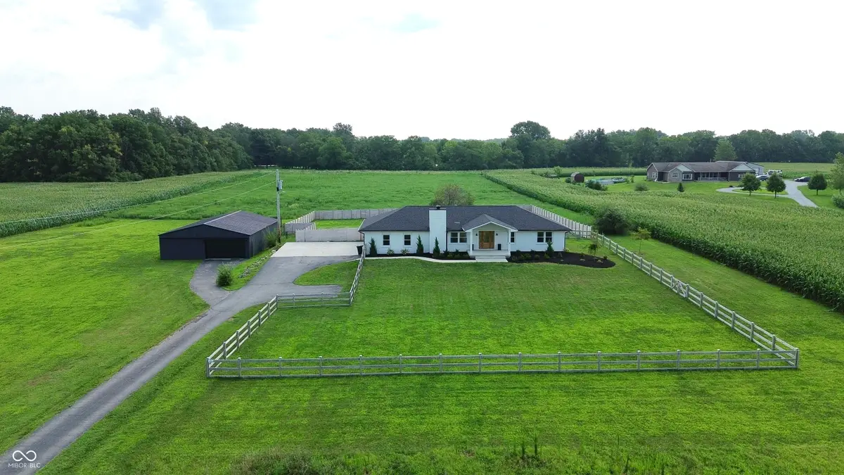 10274 S 400 W, Pendleton, IN 46064 - #1
