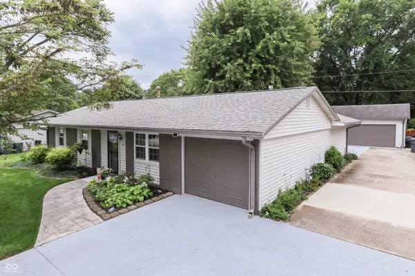 68 Kensington Park Road, Greenwood, IN 46142