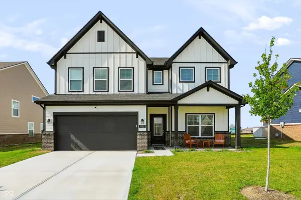 1392 Little Rodeo Place, Greenwood, IN 46143