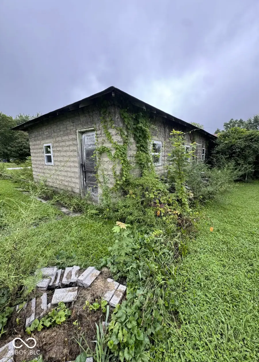 102 E Harrison, Saint Paul, IN 47272 - #2
