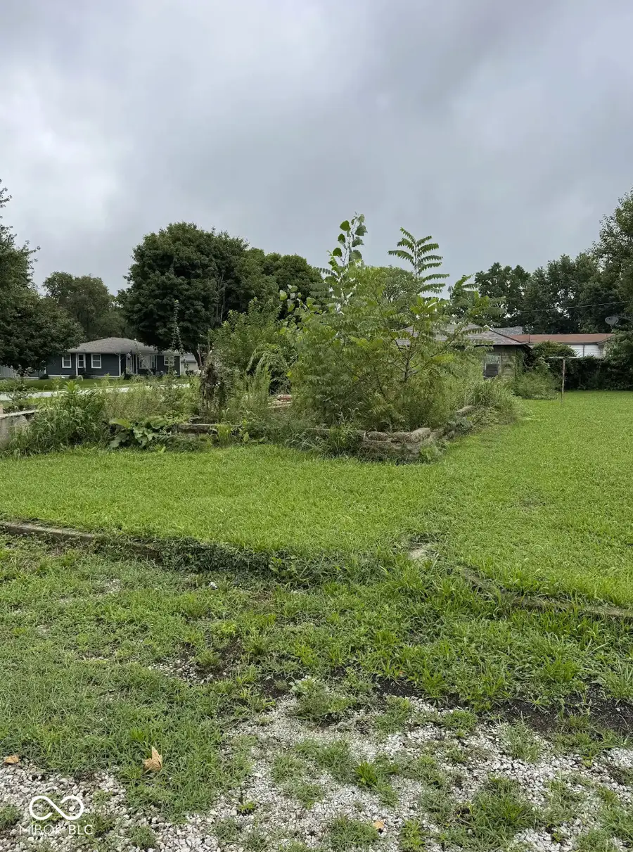 102 E Harrison, Saint Paul, IN 47272 - #3