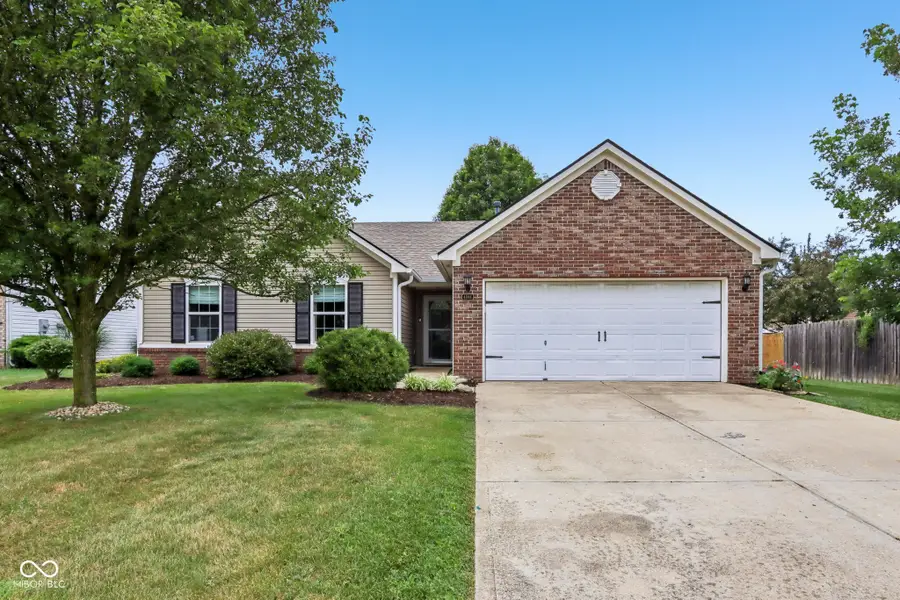 4086 S Turning Leaf Court, New Palestine, IN 46163 - #2
