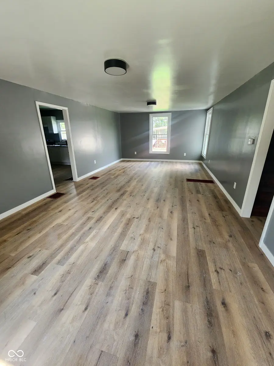 842 S Lynn Street, Seymour, IN 47274 - #2