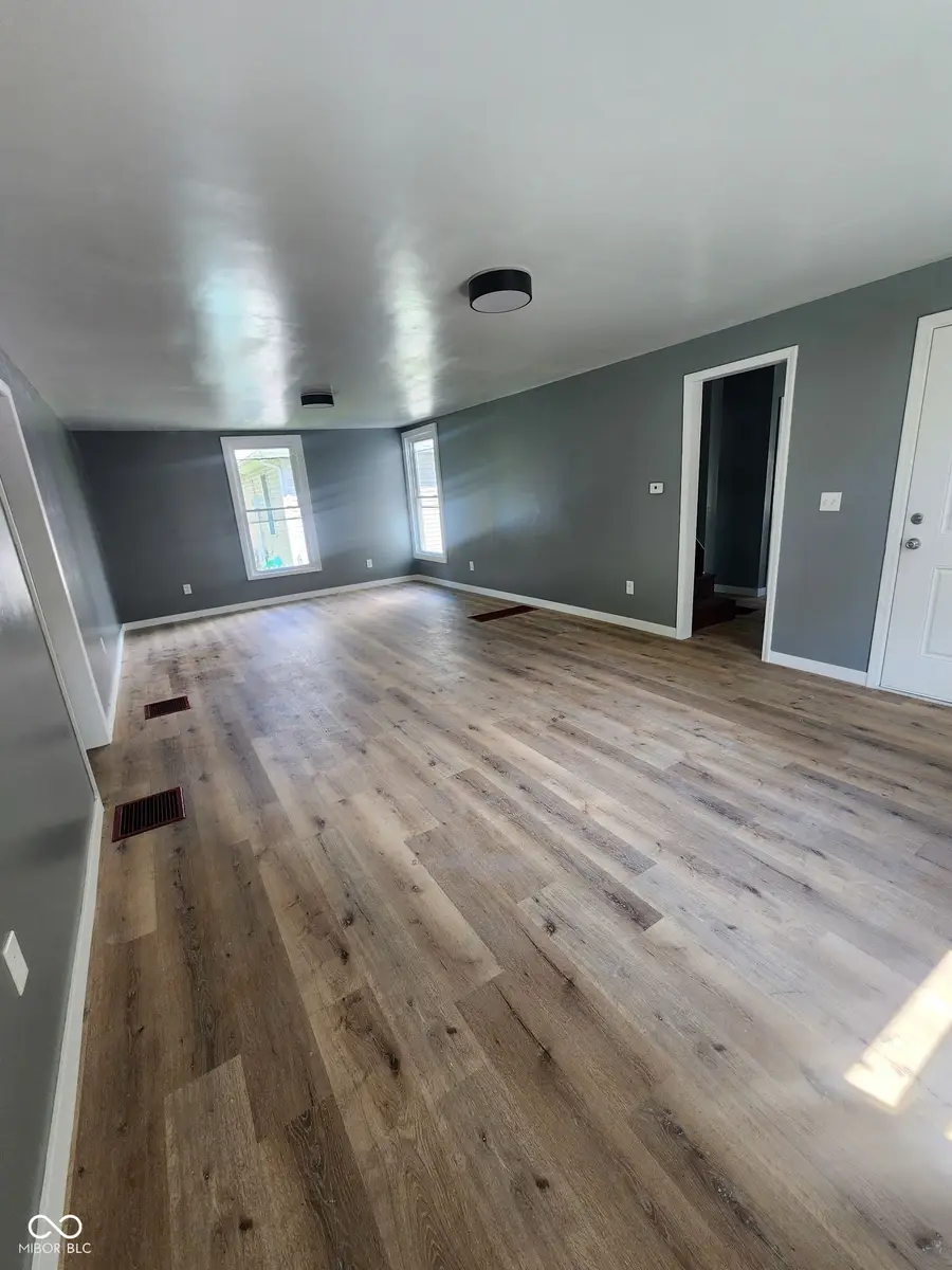 842 S Lynn Street, Seymour, IN 47274 - #3
