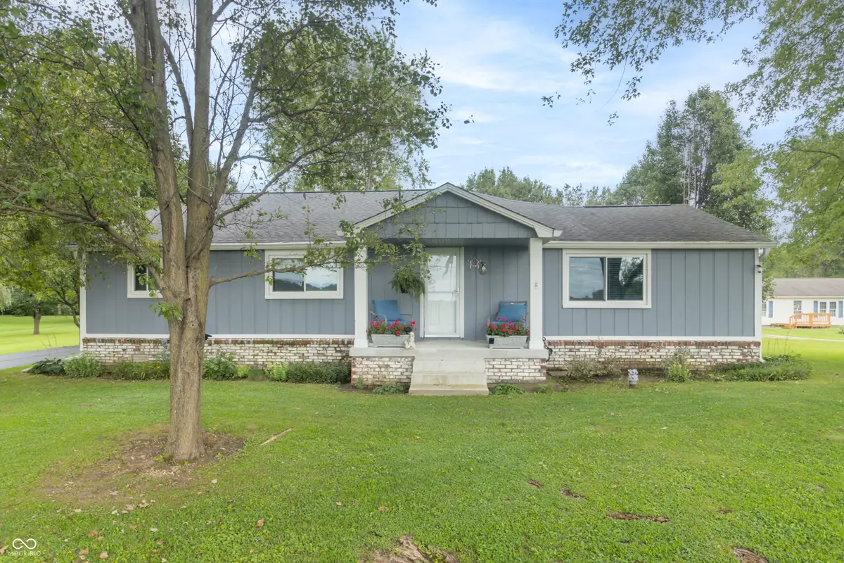 5761 S State Road 9, Fountaintown, IN 46130 - #1