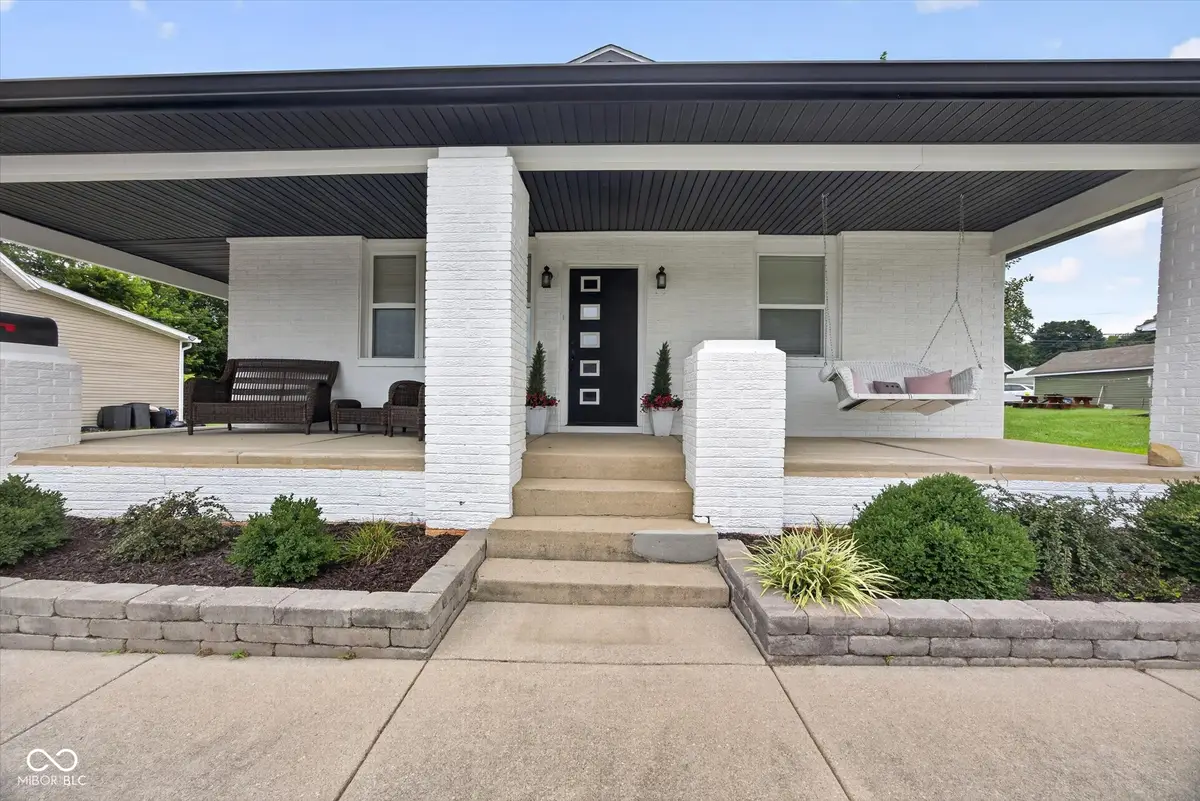 960 E Morgan Street, Martinsville, IN 46151 - #1
