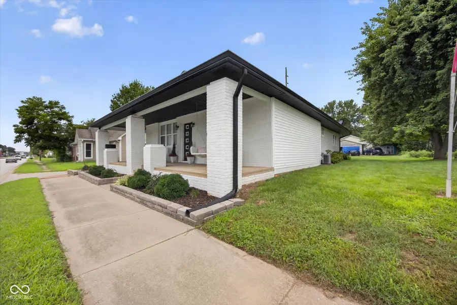 960 E Morgan Street, Martinsville, IN 46151 - #2