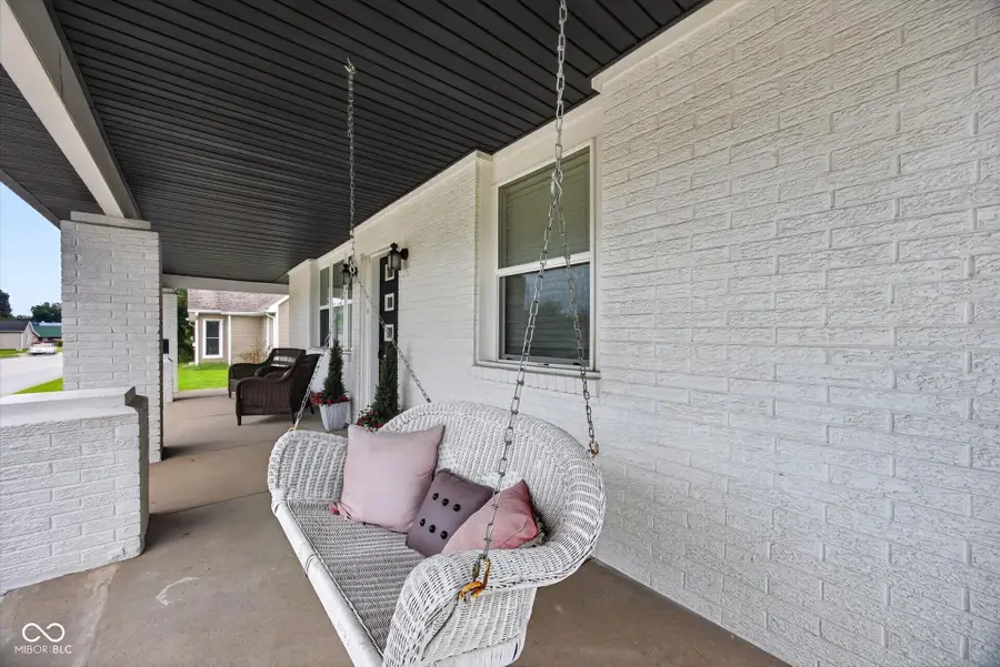 960 E Morgan Street, Martinsville, IN 46151 - #3