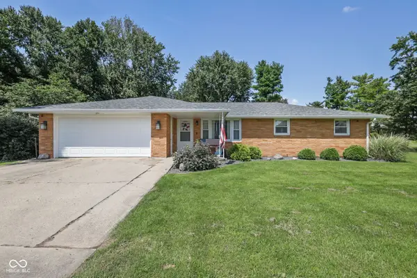 1128 E School Street, Anderson, IN 46012