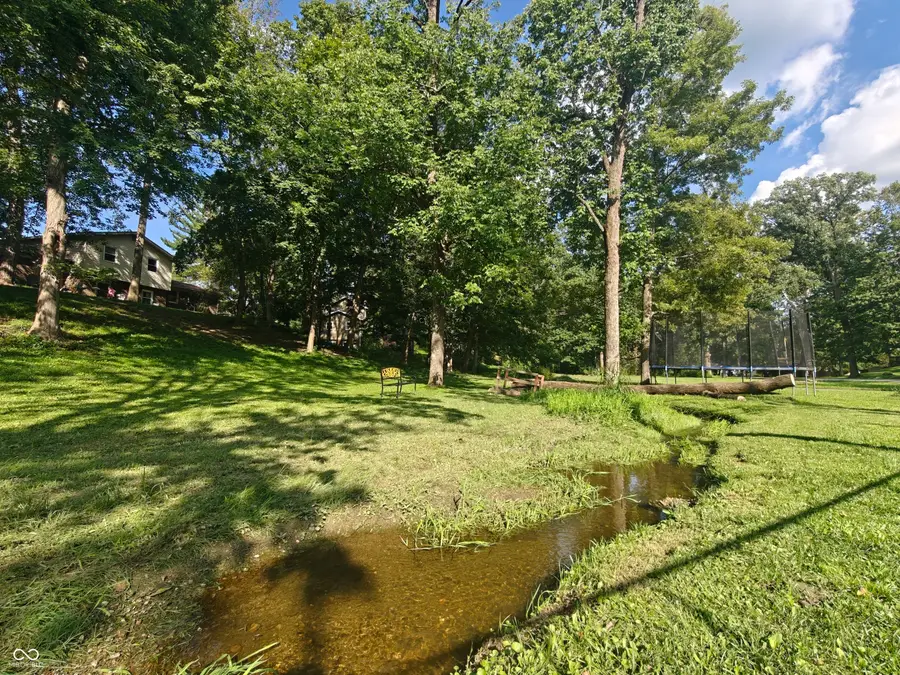 532 E Timberbrook Estates, Shelbyville, IN 46176 - #2