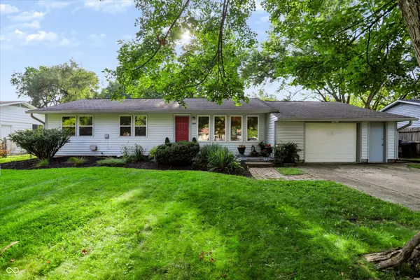 10814 Broadway Street, Carmel, IN 46280