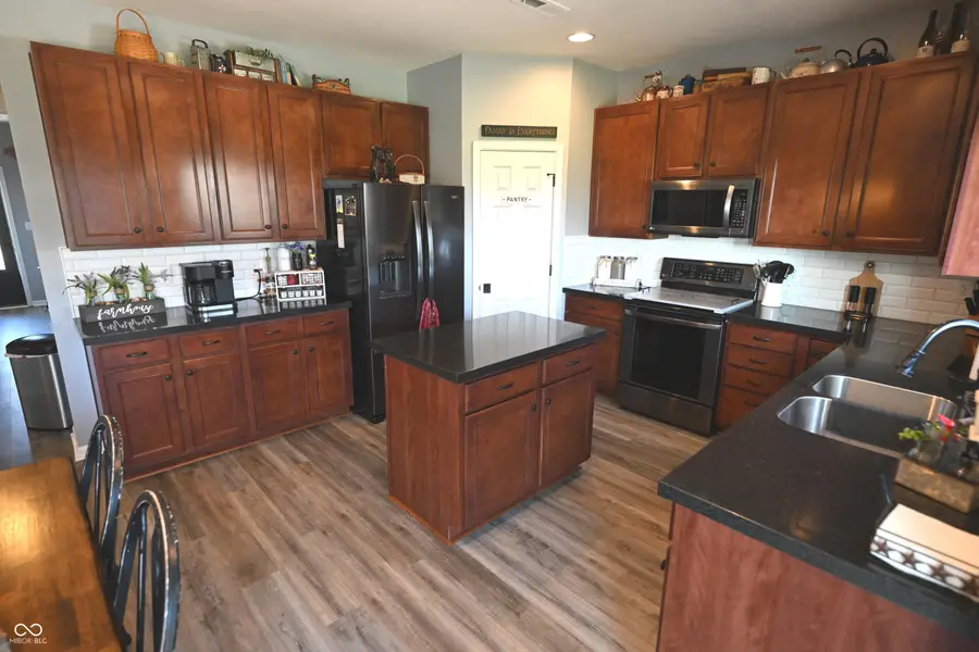 5592 W Woodhammer, McCordsville, IN 46055 - #3