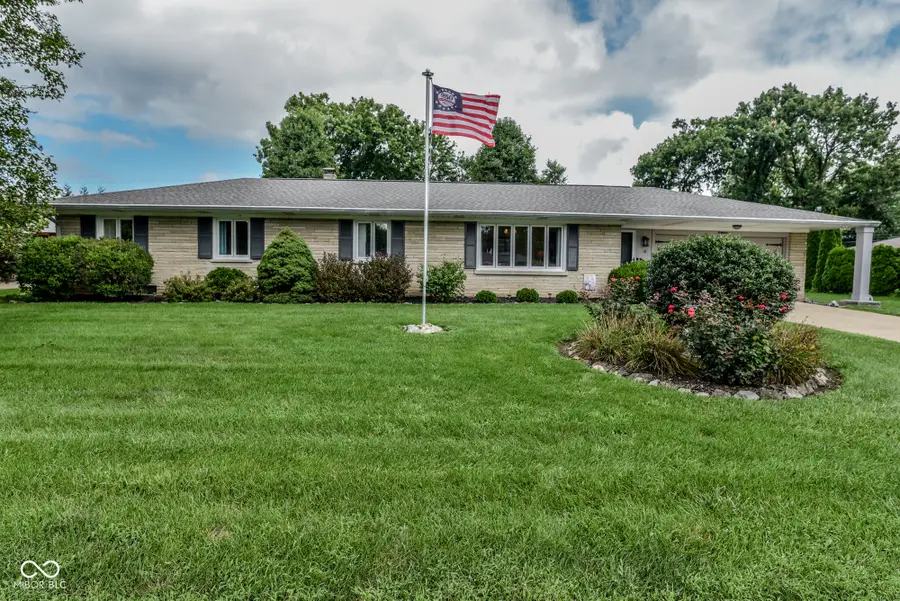 18 Fairfield Drive, Brownsburg, IN 46112 - #2