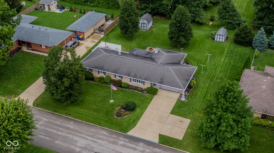 18 Fairfield Drive, Brownsburg, IN 46112 - #3